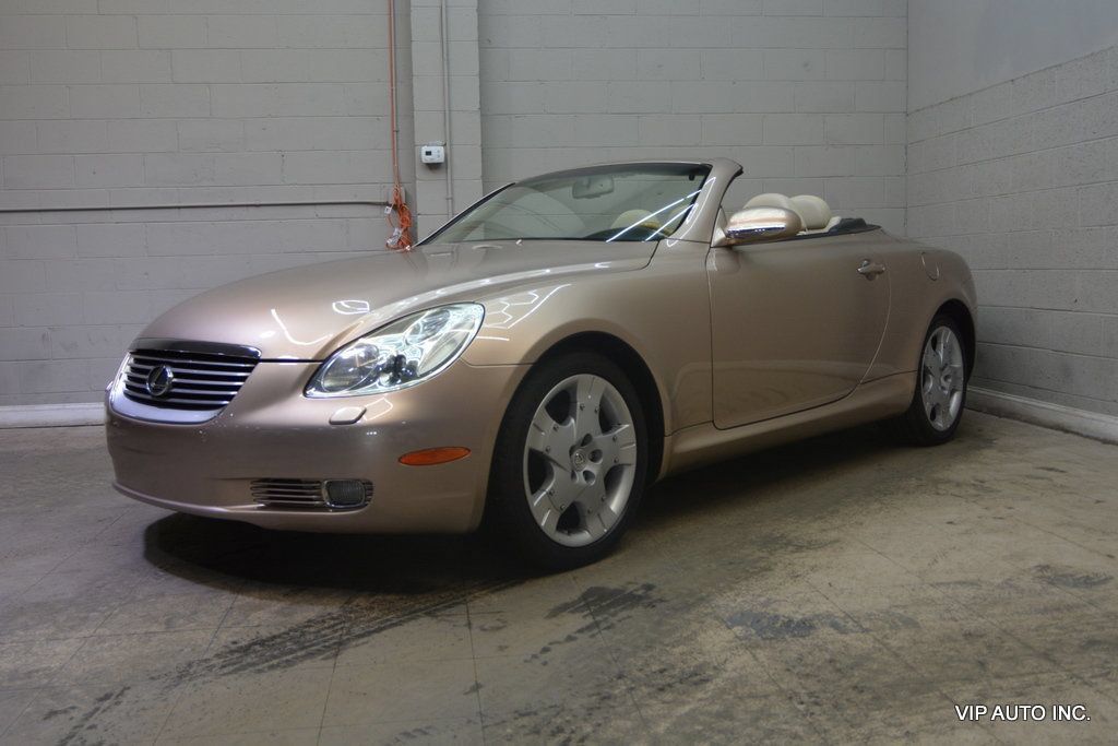 Used 2004 Lexus SC 430 Convertible RWD image 2