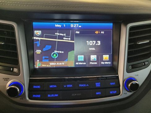 Used 2016 Hyundai Tucson Limited w/ Option Group 03 FWD image 25