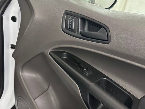 Used 2020 Ford Transit Connect XL image 29