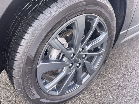 Used 2023 Chevrolet Equinox RS w/ LPO, Cargo Package image 10