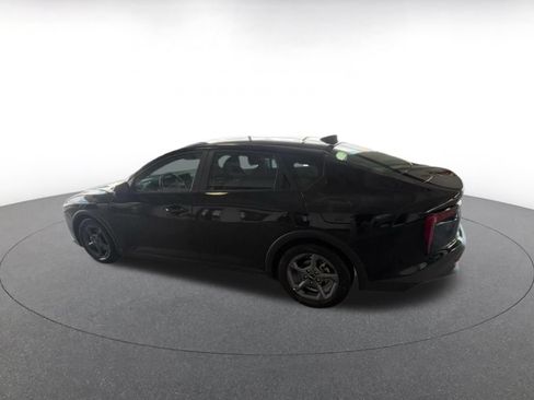 Used 2026 Kia K4 FWD image 9