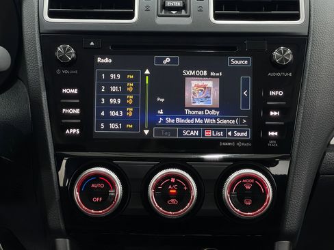 Used 2018 Subaru Forester 2.5i Premium w/ All-Weather Package image 22