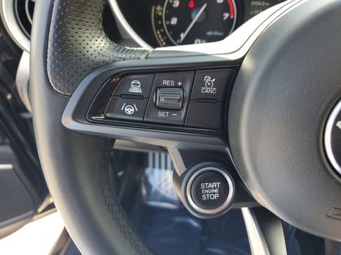 Used 2022 Alfa Romeo Giulia Ti w/ Active Assist Plus Package image 19