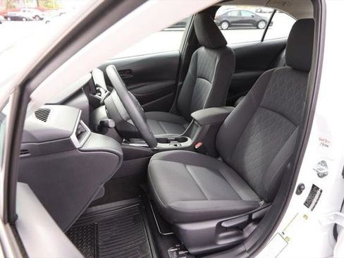 Certified 2025 Toyota Corolla LE image 8