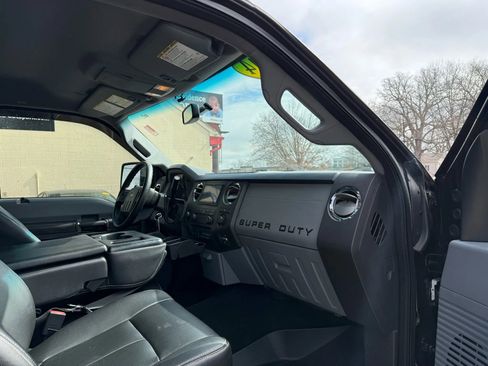 Used 2014 Ford F350 XL w/ Power Equipment Group image 19