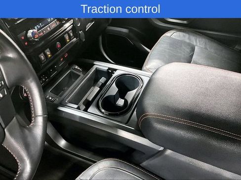 Used 2020 Nissan Titan PRO-4X w/ Pro-4x Convenience Package image 21