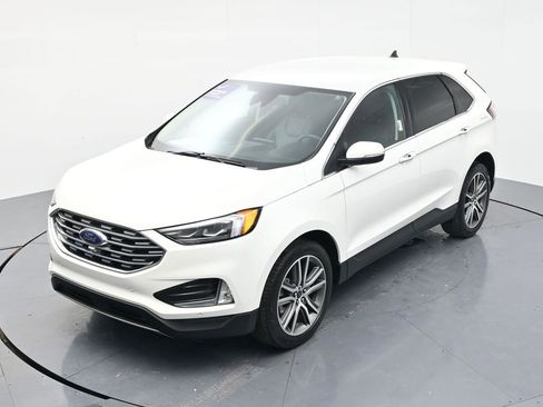 Used 2024 Ford Edge Titanium w/ Equipment Group 301A AWD/4WD image 37