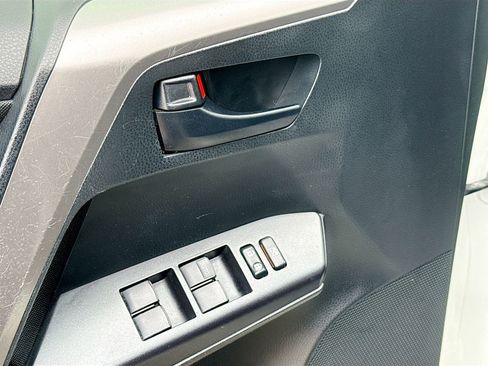Used 2017 Toyota RAV4 LE image 25