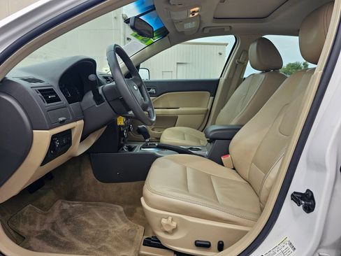 Used 2010 Ford Fusion SEL FWD image 10