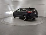 Used 2022 Ford Edge SEL w/ Convenience Package image 4