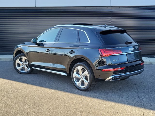 Used 2022 Audi Q5 2.0T Prestige w/ Prestige Package AWD/4WD image 3