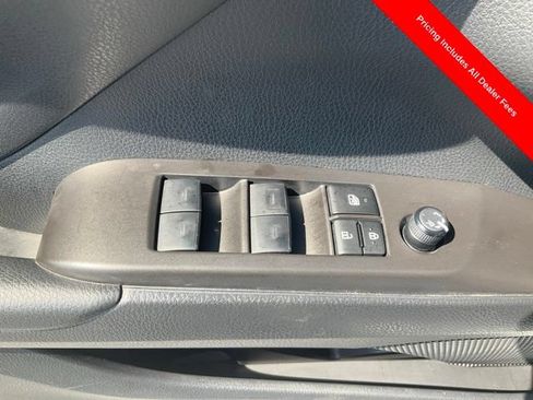 Used 2024 Toyota Camry LE FWD image 5