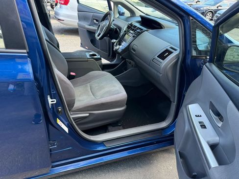 Used 2012 Toyota Prius V Three FWD image 14