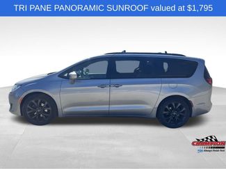 Used 2019 Chrysler Pacifica Touring-L Plus video 2