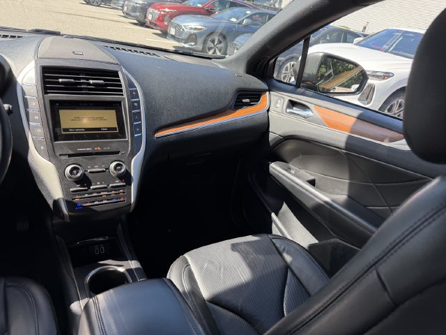 Used 2019 Lincoln MKC Reserve AWD/4WD image 14