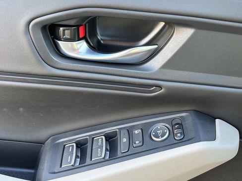 Used 2025 Honda Accord SE image 20