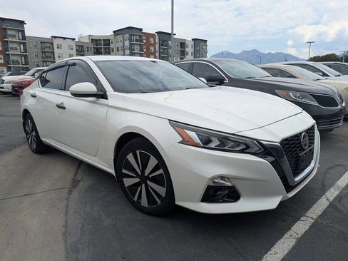 Used 2019 Nissan Altima 2.5 SV AWD/4WD image 1