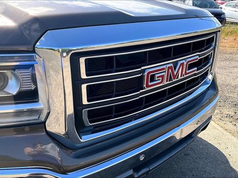 Used 2015 GMC Sierra 1500 SLT w/ Driver Alert Package AWD/4WD image 32