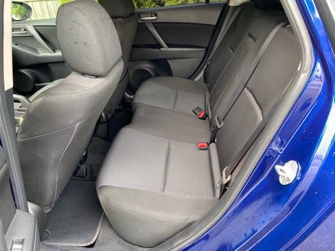 Used 2013 MAZDA MAZDA3 i Touring FWD image 16