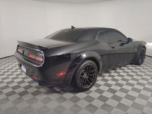 Used 2022 Dodge Challenger R/T Scat Pack image 9