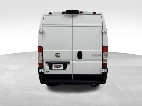 Used 2026 RAM ProMaster 2500 w/ Convenience Group FWD image 3