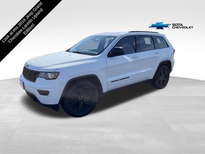 Used 2019 Jeep Grand Cherokee Laredo