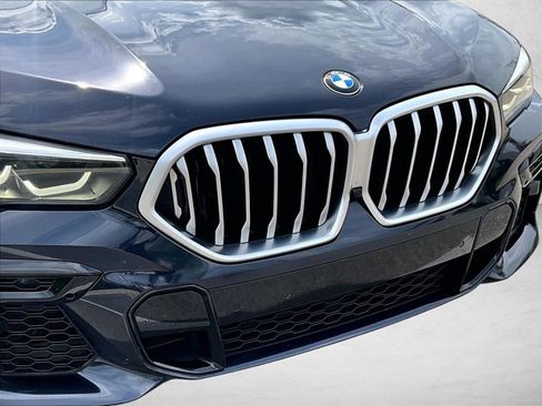 Used 2022 BMW X6 xDrive40i w/ M Sport Package AWD/4WD image 27