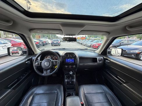 Used 2015 Jeep Patriot High Altitude AWD/4WD image 13