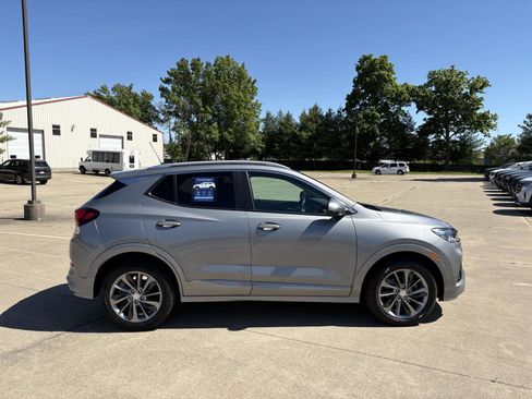 Used 2023 Buick Encore GX Select w/ Sport Touring Package FWD image 26