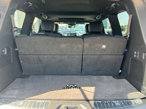 Used 2024 INFINITI QX80 Sensory AWD/4WD image 7