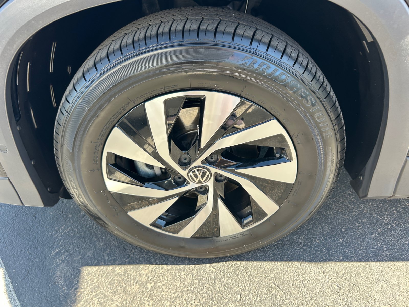 Certified 2026 Volkswagen Tiguan S FWD image 25
