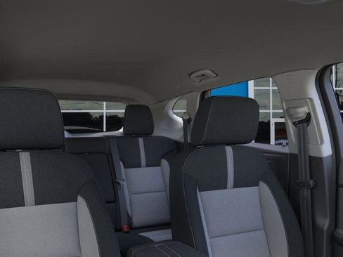 New 2025 Chevrolet Blazer LT image 24