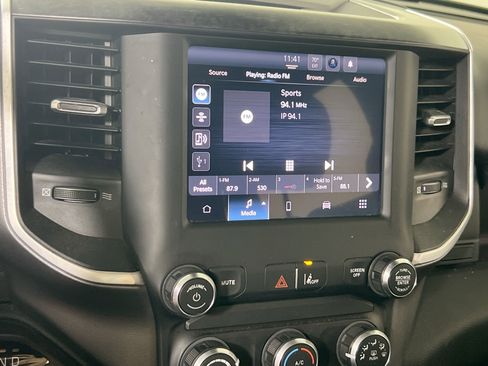 Used 2022 RAM 1500 Big Horn image 14