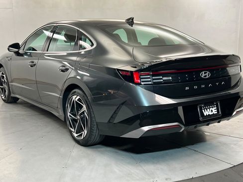 Used 2026 Hyundai Sonata SEL FWD image 3