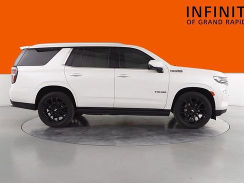 Used 2023 Chevrolet Tahoe High Country w/ LPO, Illumination Package AWD/4WD image 2