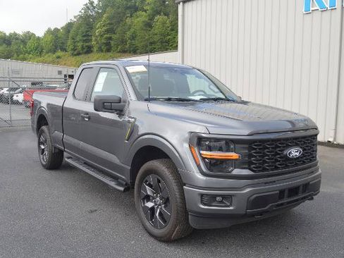 Certified 2025 Ford F150 STX w/ Equipment Group 200A AWD/4WD image 4