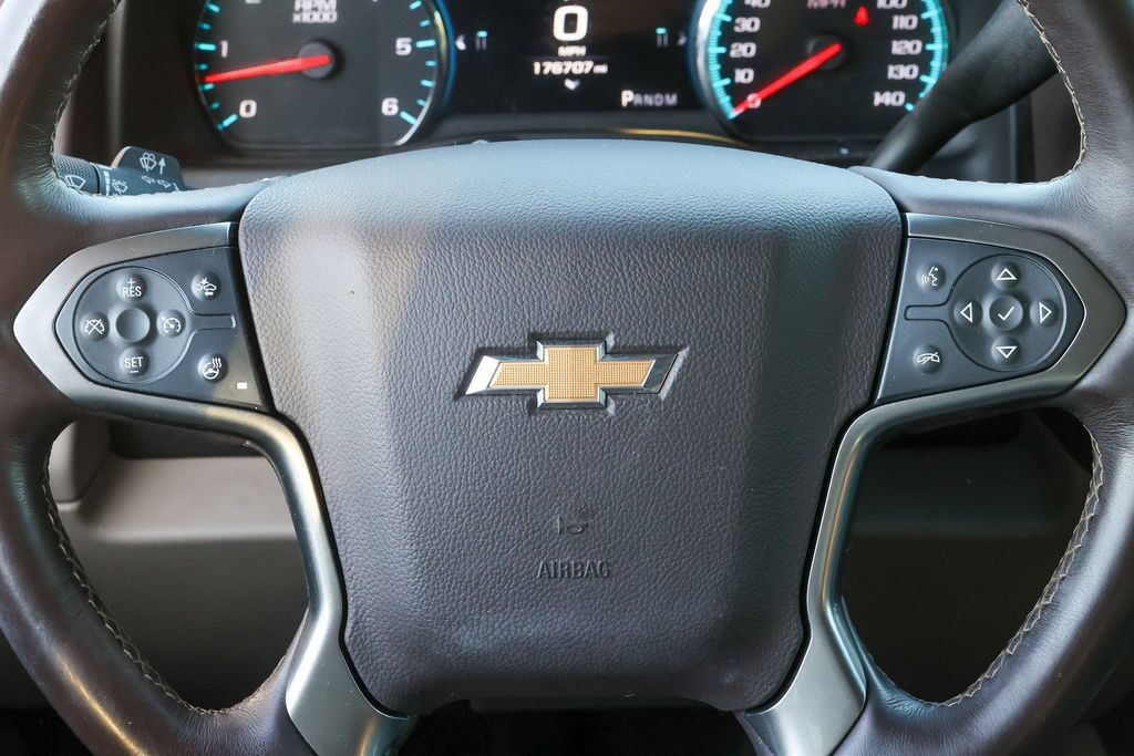 Used 2016 Chevrolet Tahoe LTZ AWD/4WD image 9