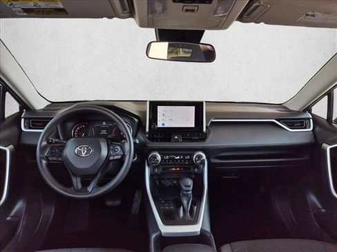 Certified 2025 Toyota RAV4 XLE AWD/4WD image 18