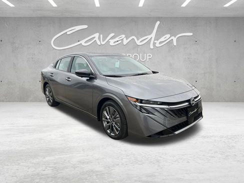 New 2026 Nissan Sentra SL image 2