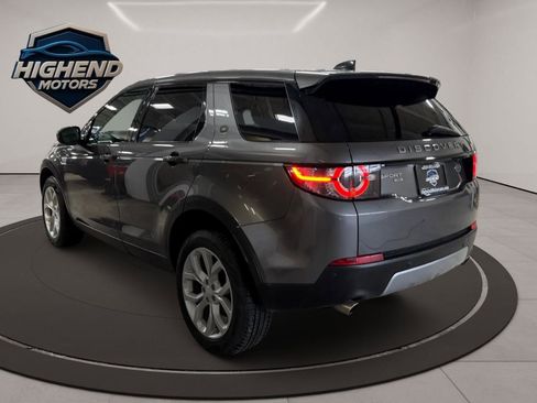 Used 2018 Land Rover Discovery Sport HSE image 4