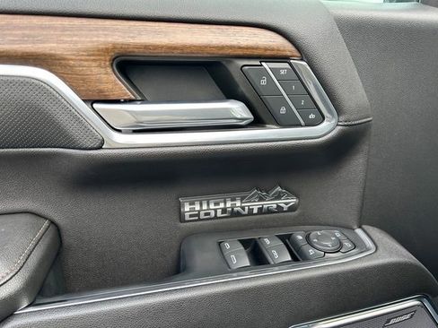 Used 2023 Chevrolet Silverado 1500 High Country w/ High Country Premium Package image 19