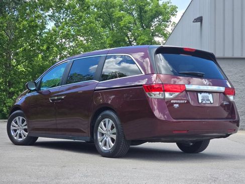 Used 2016 Honda Odyssey SE image 9