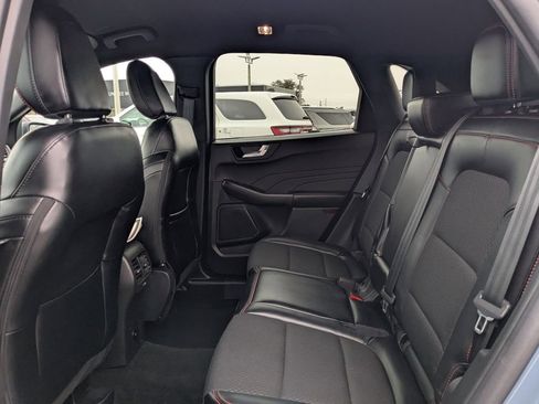 Used 2025 Ford Escape ST-Line Select image 14