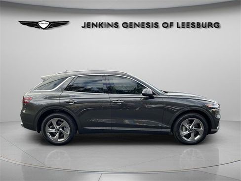 Used 2026 Genesis GV70 2.5T image 8