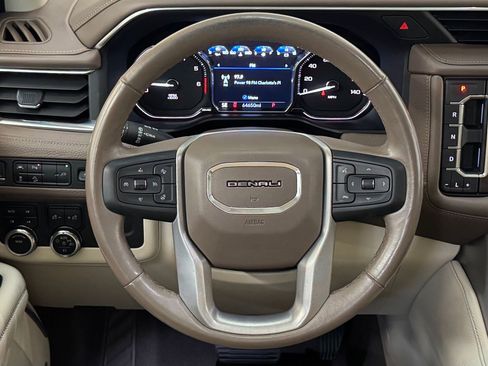 Used 2021 GMC Yukon Denali image 18