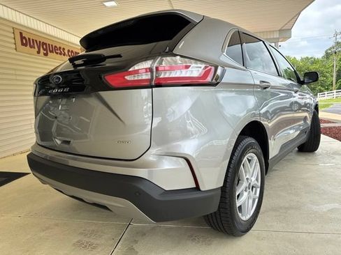 Used 2022 Ford Edge SEL w/ Convenience Package AWD/4WD image 7