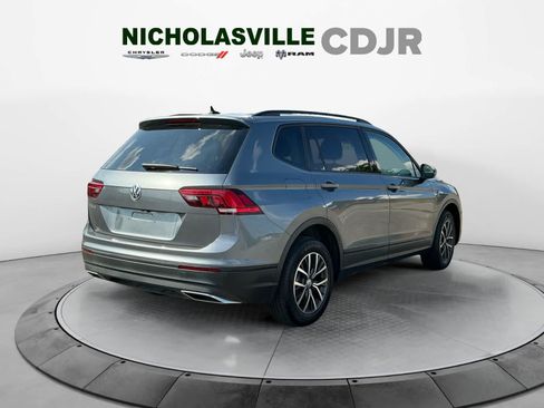 Used 2021 Volkswagen Tiguan S FWD image 5