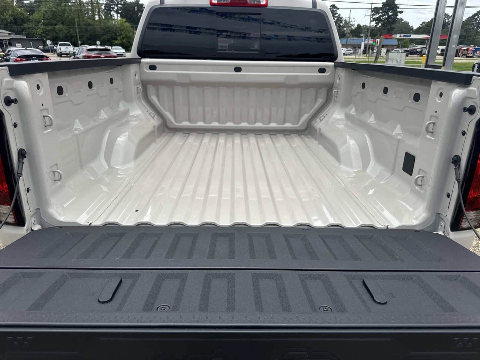 New 2026 Chevrolet Colorado Trail Boss AWD/4WD image 7
