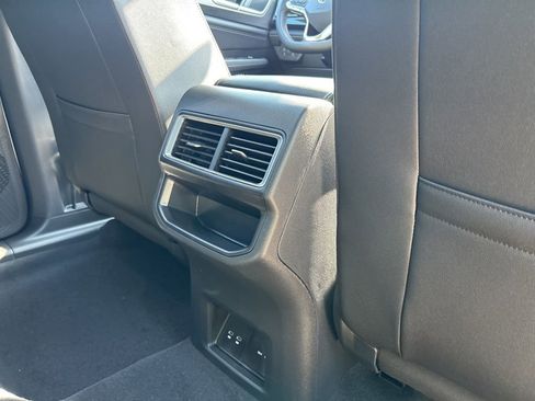 New 2026 Volkswagen Atlas Cross Sport SE FWD image 50