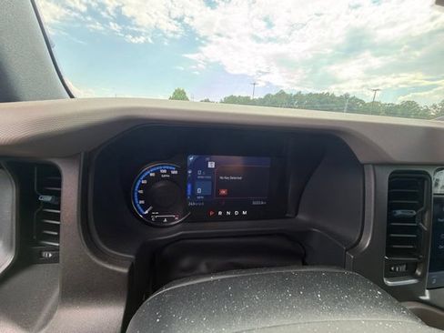 Used 2024 Ford Bronco Wildtrak AWD/4WD image 40